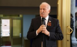 Николай Великдань поздравил женский актив Ставрополья с наступающим праздником