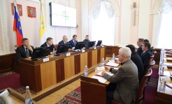 Краевые депутаты приняли участие в заседании ставропольской городской Думы