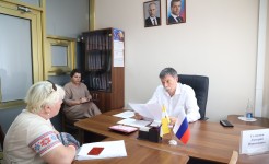Дмитрий Судавцов провел прием граждан по личным вопросам