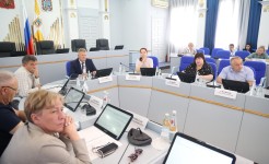 Депутаты обсудили основные изменения параметров краевого бюджета на 2026 год