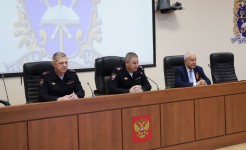 Встреча личного состава института МВД с краевым депутатом