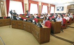 На Ставрополье дополнительно выделят более 4,2 миллиардов рублей на социальную защиту и здравоохранение