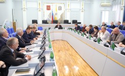 В Думе Ставрополья завершается подготовка к декабрьскому заседанию