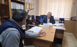 Анатолий Жданов провел прием граждан по личным вопросам