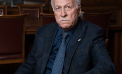 Николай Великдань: "Дополнительный выходной для многодетных семей – это признание статуса и заслуг родителей перед государством"