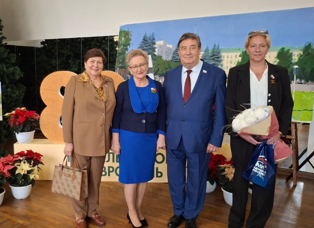 Депутаты краевой Думы поздравили коллектив «Горзеленстроя» Ставрополя с 80-летием со дня основания предприятия